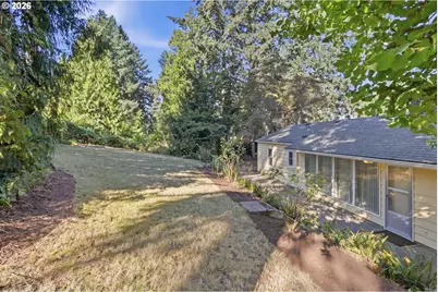 9477 SW 62nd Dr, Portland, OR 97219 - Photo 25