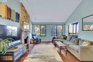 3212 NW Wilson St, Portland, OR 97210 - Photo 9