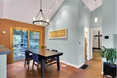 3212 NW Wilson St, Portland, OR 97210 - Photo 11