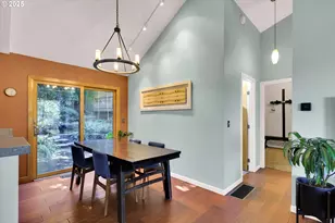 3212 NW Wilson St, Portland, OR 97210 - Photo 11