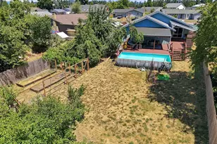 305 Meadow Ln, Creswell, OR 97426 - Photo 33
