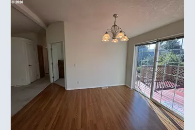 855 Maple St, Florence, OR 97439 - Photo 9