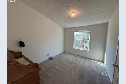 855 Maple St, Florence, OR 97439 - Photo 17