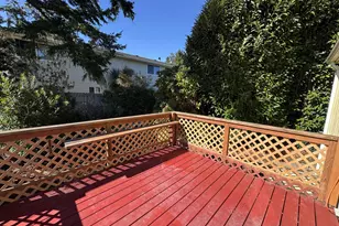 855 Maple St, Florence, OR 97439 - Photo 25