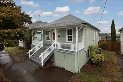 184 S 2nd St, Saint Helens, OR 97051 - Photo 1