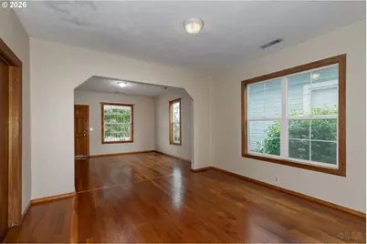 184 S 2nd St, Saint Helens, OR 97051 - Photo 7