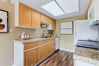 9370 SW 146th Ter N #7, Beaverton, OR 97007 - Photo 11