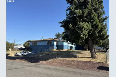 903 S Klickitat St, Goldendale, WA 98620 - Photo 13