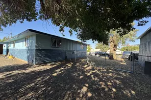 903 S Klickitat St, Goldendale, WA 98620 - Photo 1