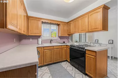 2010 NE 126th Ave, Vancouver, WA 98684 - Photo 7