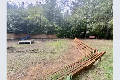 4923 Mitchell Loop Rd, Florence, OR 97439 - Photo 17