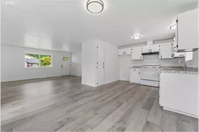 8970 SW Reiling St, Portland, OR 97224 - Photo 5