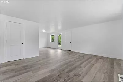 8970 SW Reiling St, Portland, OR 97224 - Photo 11