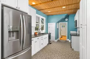 403 NE 74th Ave, Portland, OR 97213 - Photo 13