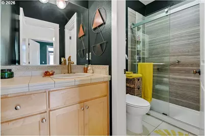 2032 SE Tenino St, Portland, OR 97202 - Photo 31