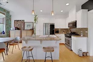 2032 SE Tenino St, Portland, OR 97202 - Photo 19