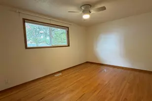 2188 SE Pine St, Hillsboro, OR 97123 - Photo 11