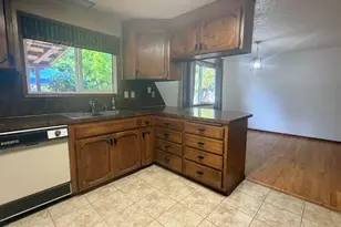 2188 SE Pine St, Hillsboro, OR 97123 - Photo 7