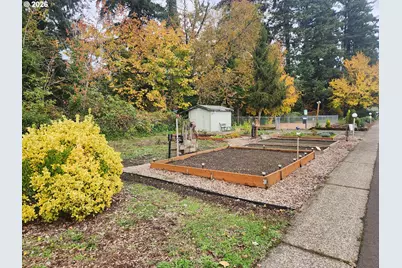 18485 SW Pacific Dr, Tualatin, OR 97062 - Photo 19