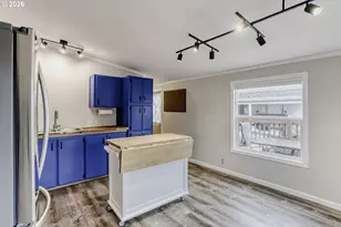 18485 SW Pacific Dr, Tualatin, OR 97062 - Photo 11