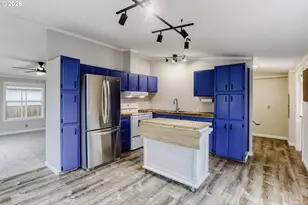 18485 SW Pacific Dr, Tualatin, OR 97062 - Photo 9