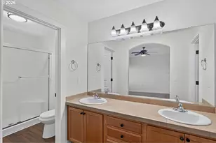 10005 SE Old Town Ct, Happy Valley, OR 97086 - Photo 9
