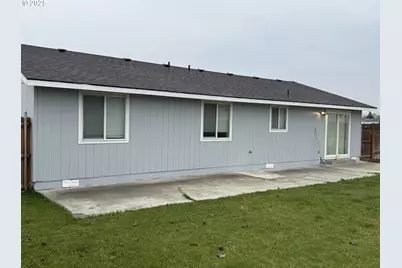 160 SE Ninth St, Irrigon, OR 97844 - Photo 3