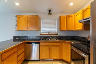 160 S E 9th St, Irrigon, OR 97844 - Photo 7