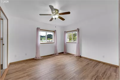 47638 Hwy 58, Oakridge, OR 97463 - Photo 15