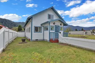 47638 Hwy 58, Oakridge, OR 97463 - Photo 3