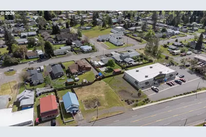 47638 Hwy 58, Oakridge, OR 97463 - Photo 27