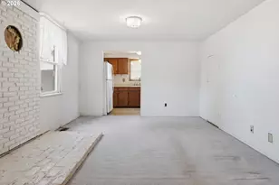 687 Jefferson St, Lafayette, OR 97127 - Photo 9