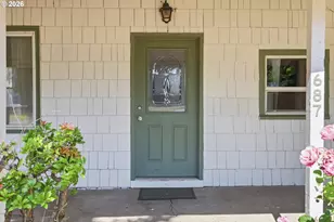 687 Jefferson St, Lafayette, OR 97127 - Photo 3