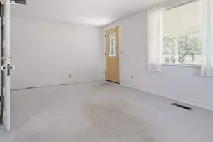 687 Jefferson St, Lafayette, OR 97127 - Photo 5