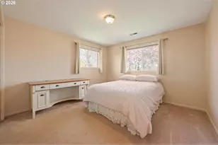 1798 Duke Ct, Eugene, OR 97401 - Photo 35