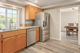 1798 Duke Ct, Eugene, OR 97401 - Photo 13