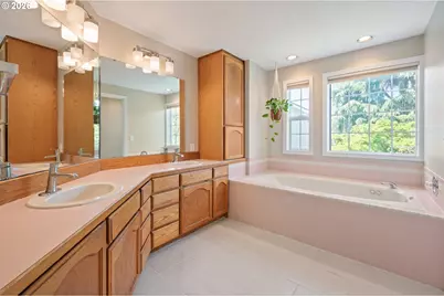 1798 Duke Ct, Eugene, OR 97401 - Photo 27