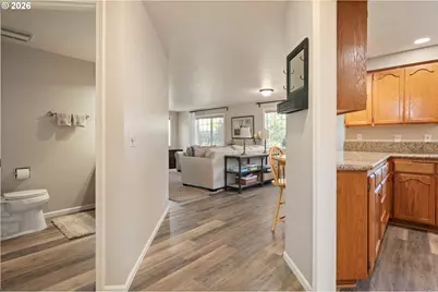 1798 Duke Ct, Eugene, OR 97401 - Photo 21