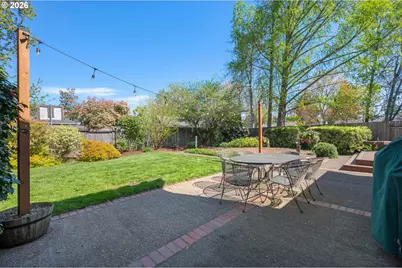 1798 Duke Ct, Eugene, OR 97401 - Photo 37