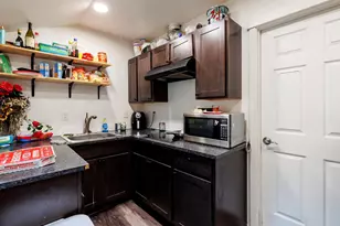 4840 NE 99th Ave, Portland, OR 97220 - Photo 11