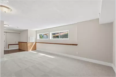 2695 Hillcrest Dr, West Linn, OR 97068 - Photo 21