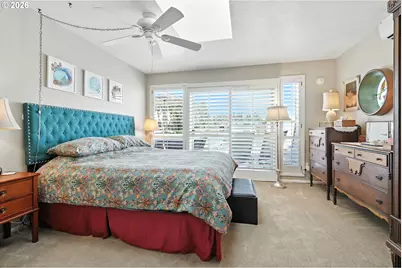 535 NE Bridgeton Rd #2, Portland, OR 97211 - Photo 21
