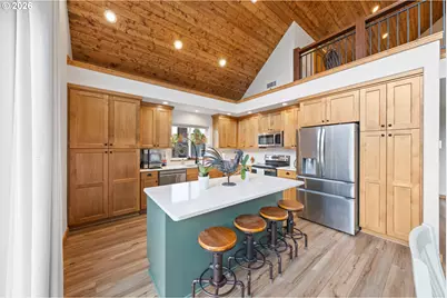 3716 Weaver Rd, Riddle, OR 97469 - Photo 11