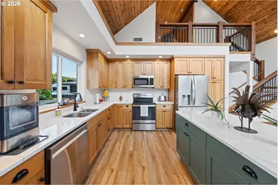 3716 Weaver Rd, Riddle, OR 97469 - Photo 13