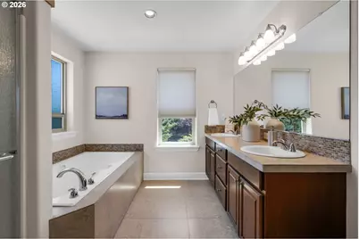 10680 SW London Ln, Wilsonville, OR 97070 - Photo 23