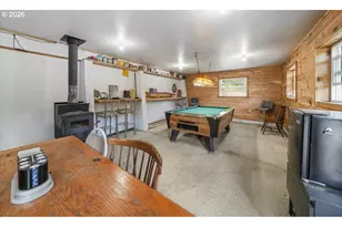 23907 State Hwy 38, Elkton, OR 97436 - Photo 9