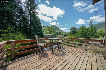 23907 State Highway 38, Elkton, OR 97436 - Photo 7