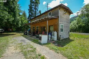 23907 State Hwy 38, Elkton, OR 97436 - Photo 23