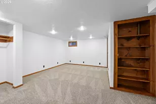 2830 SW Multnomah Blvd, Portland, OR 97219 - Photo 33