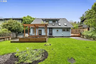 2830 SW Multnomah Blvd, Portland, OR 97219 - Photo 41